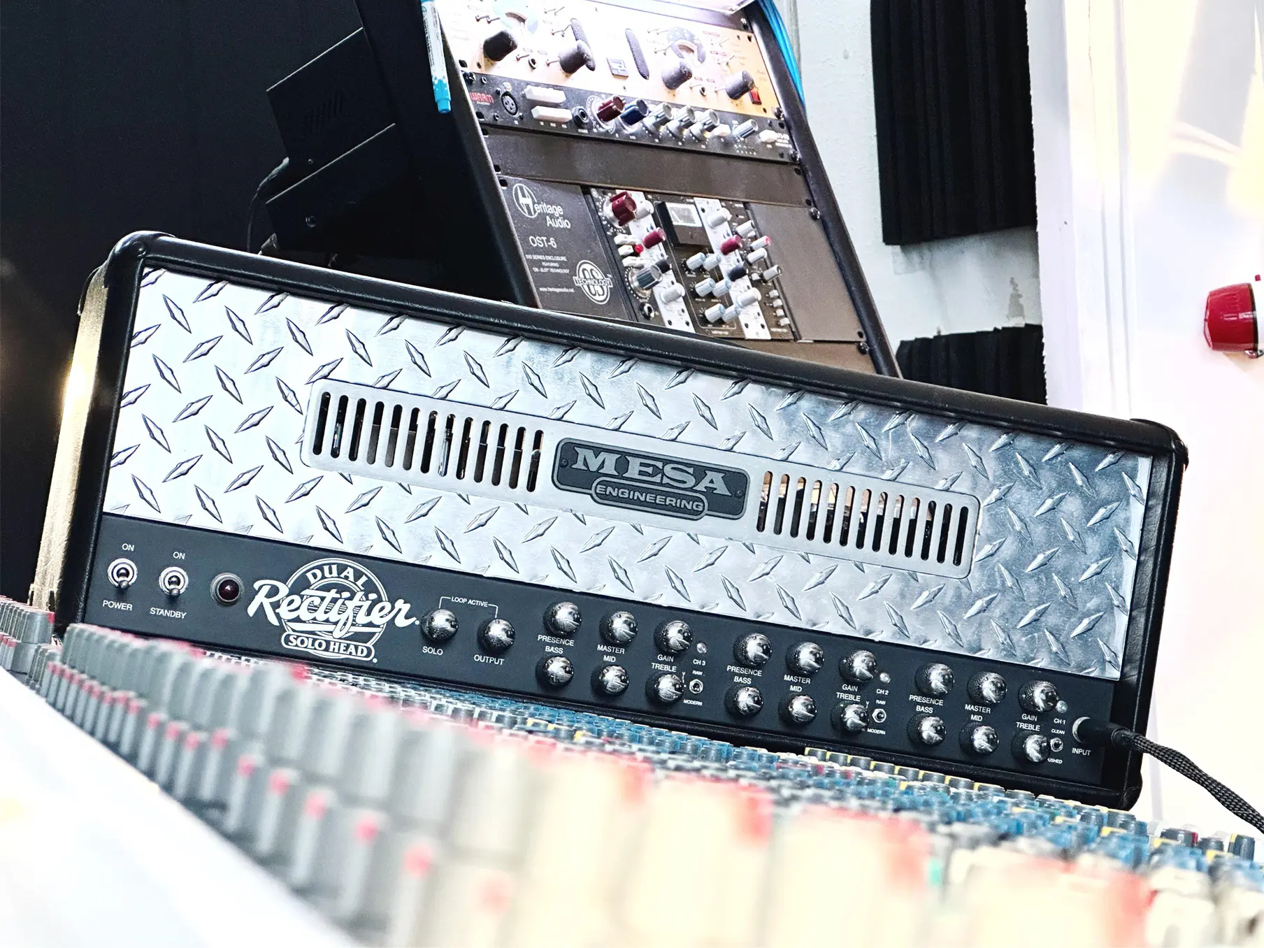Tonstudio Wiesbaden -Electric Soul Tonstudio - Professionelles Tonstudio bei Mainz – Recording, Mixing & Mastering inklusive Band-Apartment - Recording, Mixing und Mastering in Mainz, Wiesbaden, Bingen und im Rhein-Main-Gebiet