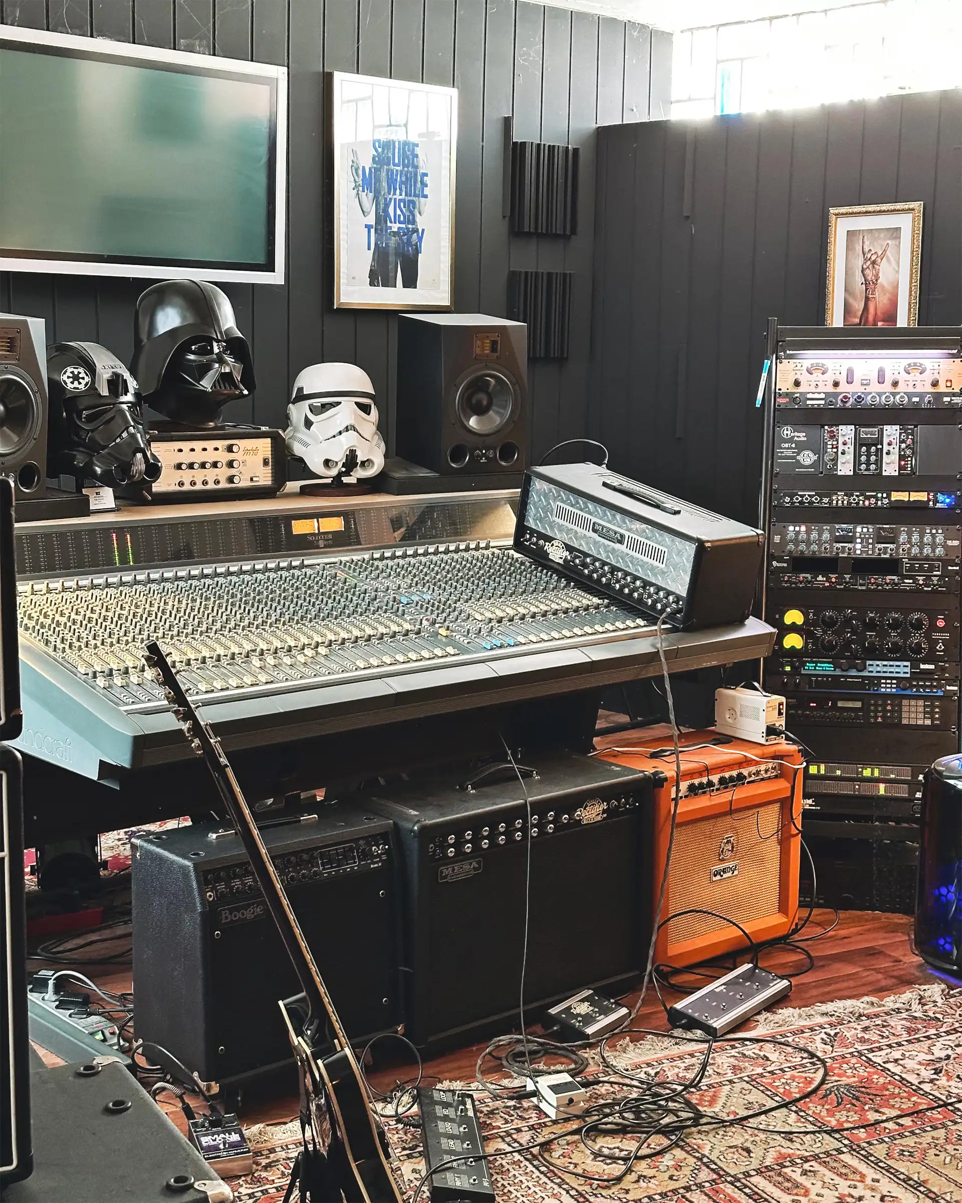 Tonstudio Wiesbaden -Electric Soul Tonstudio - Professionelles Tonstudio bei Mainz – Recording, Mixing & Mastering inklusive Band-Apartment - Recording, Mixing und Mastering in Mainz, Wiesbaden, Bingen und im Rhein-Main-Gebiet