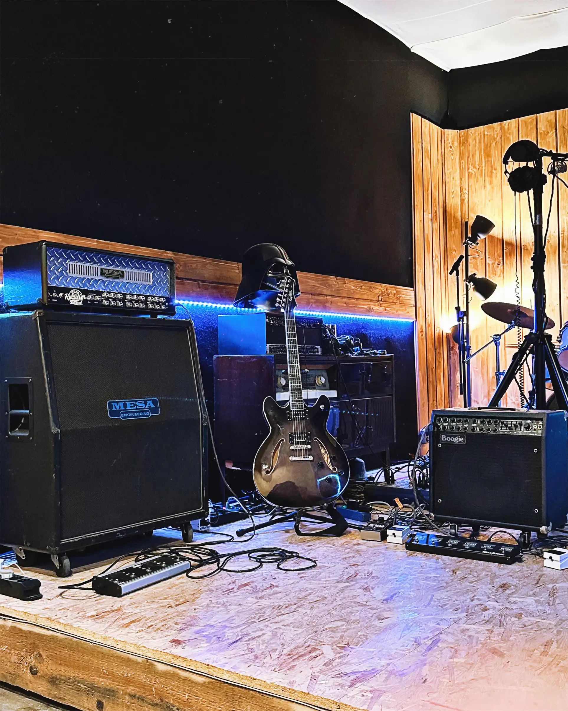 Tonstudio Wiesbaden -Electric Soul Tonstudio - Professionelles Tonstudio bei Mainz – Recording, Mixing & Mastering inklusive Band-Apartment - Recording, Mixing und Mastering in Mainz, Wiesbaden, Bingen und im Rhein-Main-Gebiet